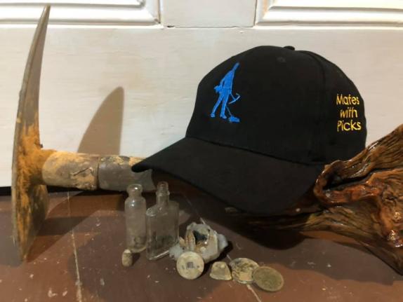 119473551 164822678624181 8731896155733107455 n