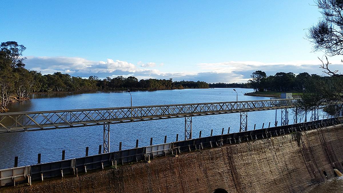 Laanecoorie Reservoir Weir Goldfields Guide
