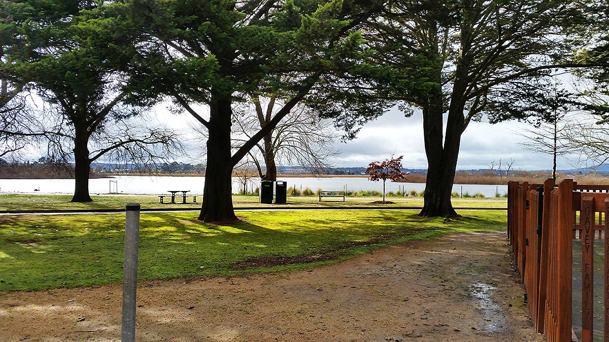 Lake Wendouree Adventure Playground Goldfields Guide