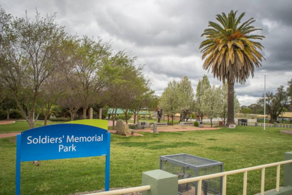 Wedderburn Soldiers Memorial Park Goldfields Guide