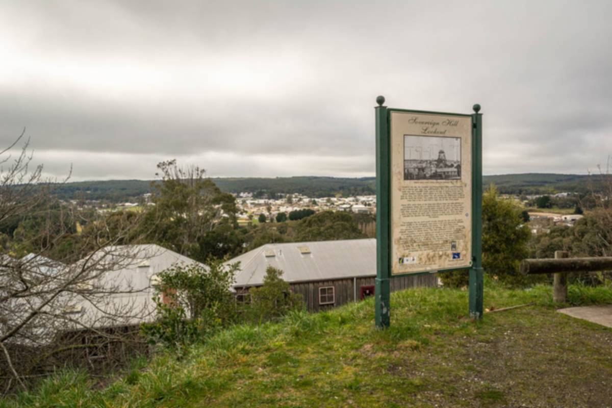 Sovereign Hill Lookout Goldfields Guide