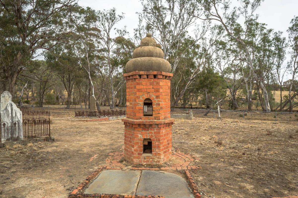 Maldon Cemetery Goldfields Guide