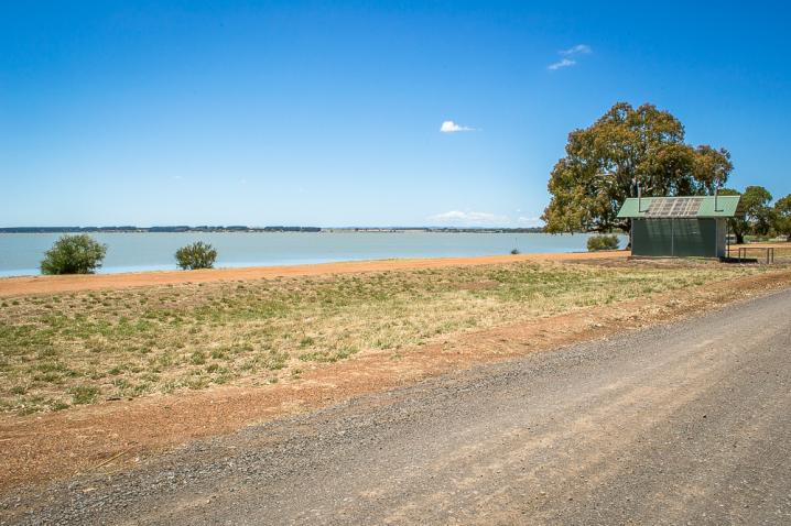 Lake Burrumbeet Foreshore Camping Area