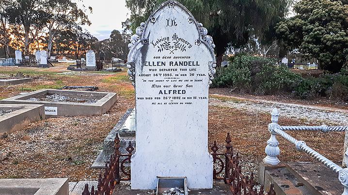 20181013 20181013 193648 