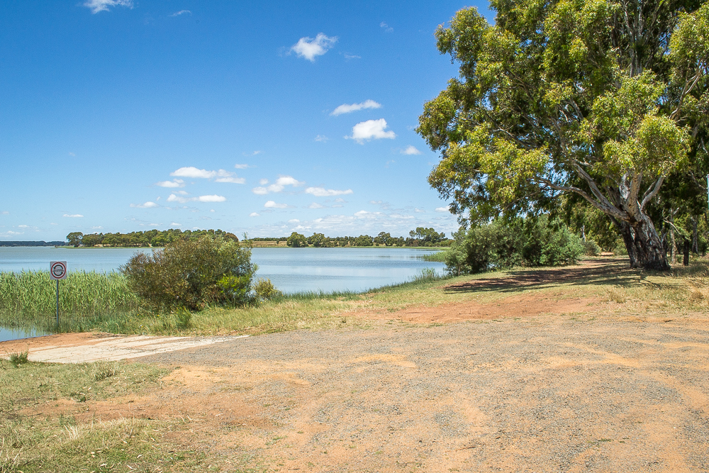 Lake Burrumbeet Dobsons Lane Boat Ramp Goldfields Guide