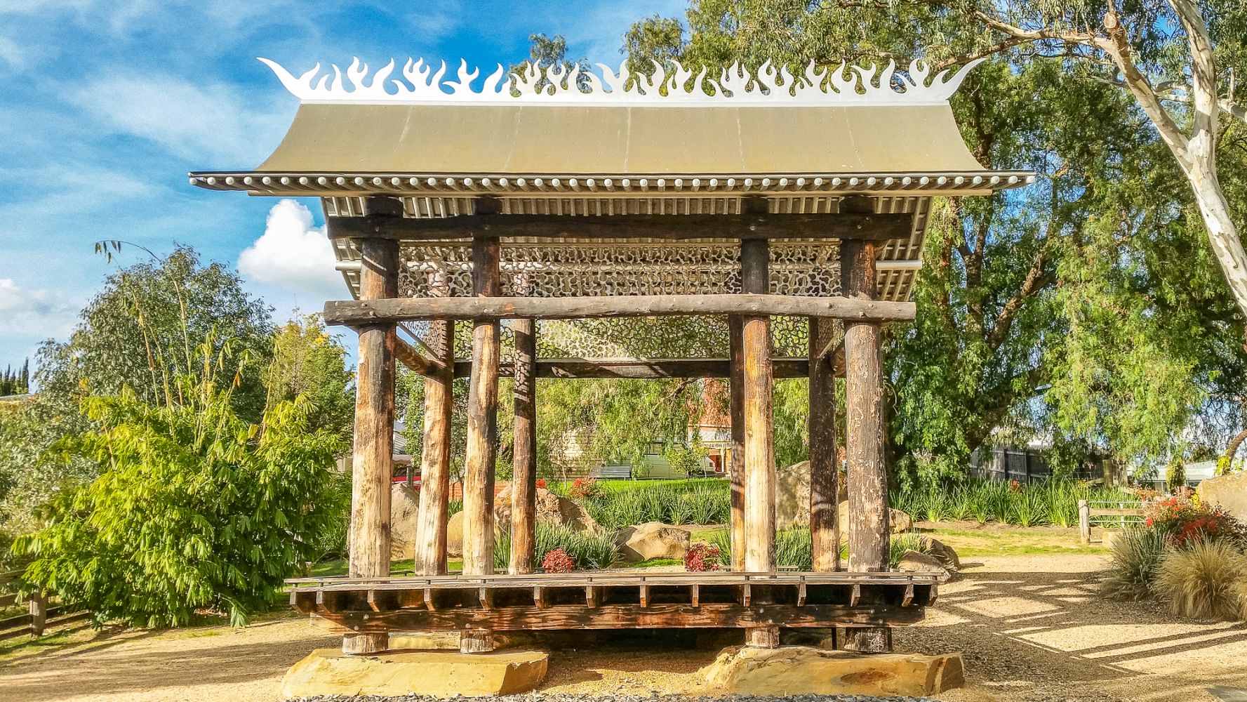 Avoca Chinese Garden Goldfields Guide